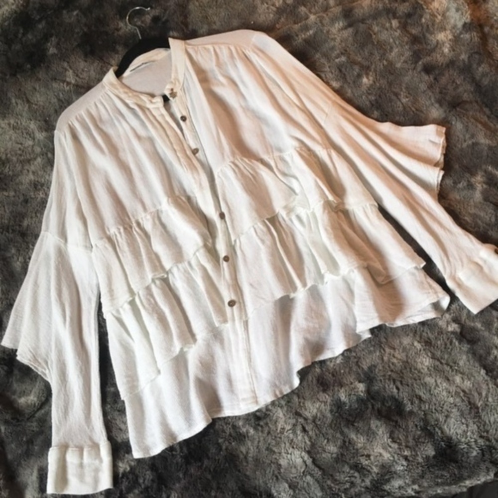 Biscote Cotton Ruffle Top